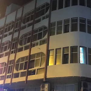  Отель Emirates Hotel